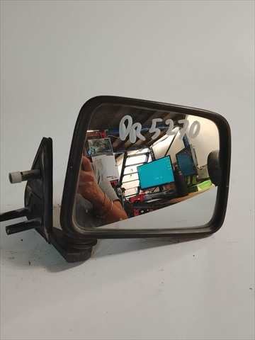 Retrovisor Derecho Nissan Navara 2.5 D