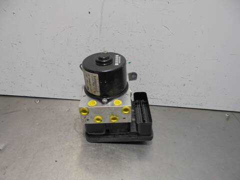 Abs Bmw Serie 1 114 2.0 16V BERLINA 143CV 105KW
