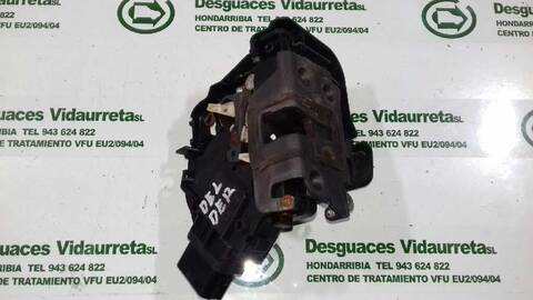 Cerradura Puerta Delantera Derecha Ford Focus TREND BERLINA 115CV 85KW