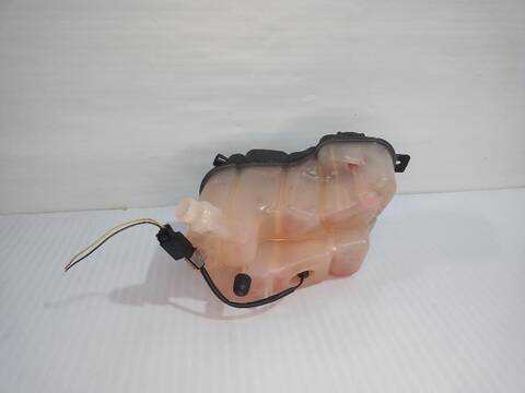 Foto 3ª: Deposito Expansion Jaguar E Pace 2.0 D150 AWD 150CV X540) [204DTD(AJ20D4) 204DTF(AJ20D4)] (2017)