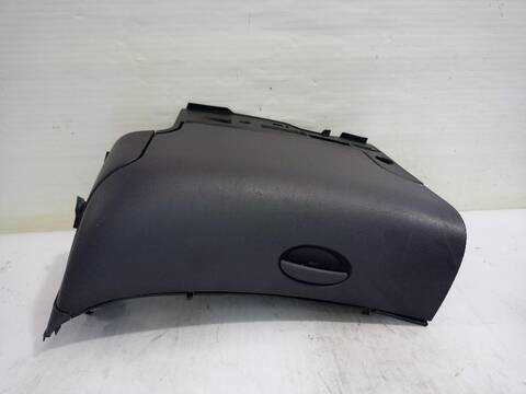 Guantera Mercedes Clase A 140 170 CDI 168.009) 95CV