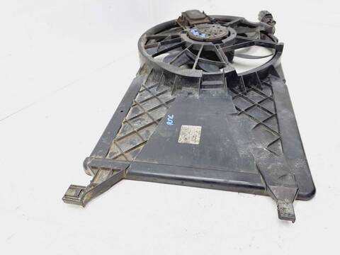 Foto 4ª: Electroventilador Ford Focus BERLINA 131CV 96KW [HHDA] (2005)