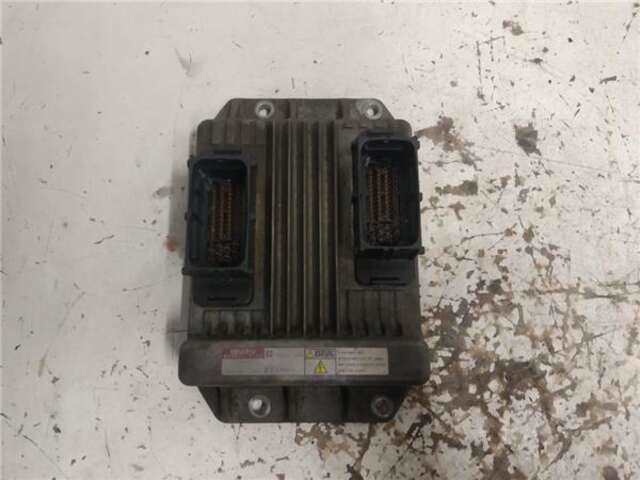 Centralita Motor ECU Opel Combo 1.7 CDTI 16V