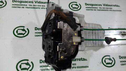 Foto 1ª: Cerradura Puerta Trasera Izquierda Hyundai i30 CLASSIC GL 109CV 80KW [G4FA] (2009)