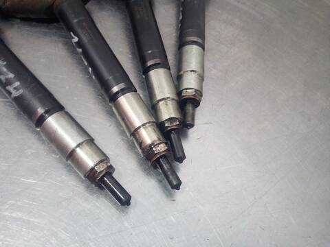 Foto 2ª: Inyectores Peugeot Boxer HDI STANDART 330) 101CV 74KW [4HV] (2007)