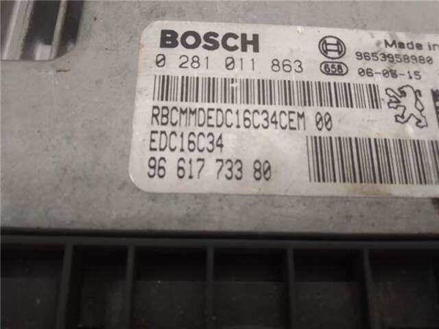 Foto 3ª: Centralita Motor ECU Citroen C4 1.6 HDI [9HY (DV6TED4)]