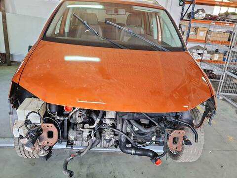 Capot Volkswagen Touran 1.9 TDI 105CV 77KW