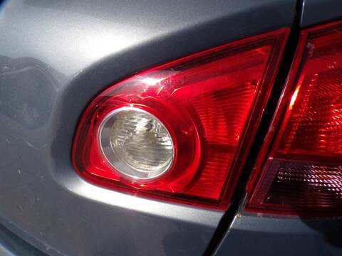 Piloto Portón Derecho Nissan Qashqai MR20