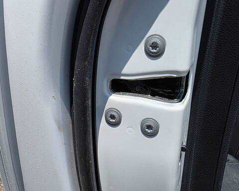 Cerradura Puerta Trasera Izquierda Toyota Corolla HYBRID STYLE EDITION 140CV 103KW