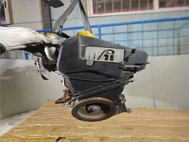 Foto 3ª: Motor Completo Renault Clio 1.5 EXPRESSION [1.5 LTR. - 63 KW DCI DIESEL CAT] [K9K 766]