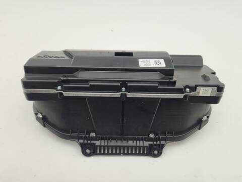Foto 4ª: Cuadro de Instrumentos Volvo XC 40 T3 163CV 120KW [B3154T7] (2019)