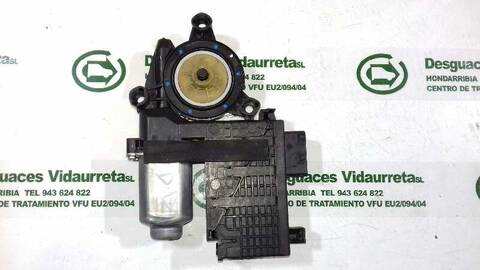 Foto 2ª: Elevalunas Eléctrico Delantero Izquierdo Citroen C4 1.6 16V HDI FAP PICASSO 109CV 80KW [9HZ] (2007)