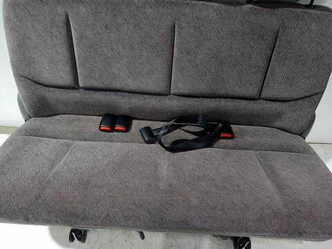 Foto 3ª: Asientos Tercera Fila Chrysler Voyager 2.5 TD FAMILY 116CV 85KW [425CLIRSX] (2000)