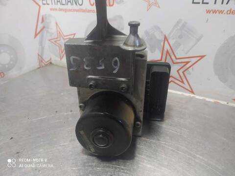 Foto 2ª: Abs Mercedes Clase C 160 320 CDI 209.320) COUPE 224CV 165KW [OM642910] (2006)