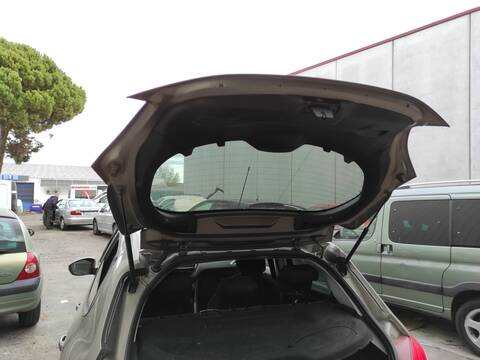 Foto 2ª: Portón Peugeot 208 HM01 (2015)