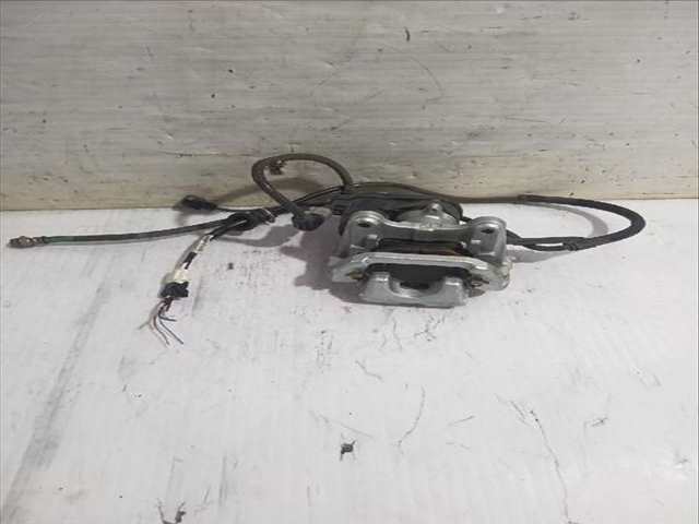 Foto 2ª: Pinza Freno Trasera Derecho Toyota Rav4 2.0 MXAA52) 175CV [M20A-FKS] (2018)