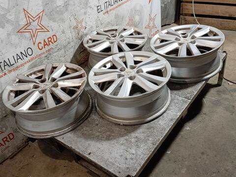 Foto 2ª: Juego LLantas Mitsubishi ASX MOTION 4WD 150CV 110KW [4N13] (2011)