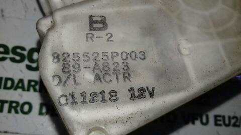 Foto 3ª: Cerradura Puerta Trasera Izquierda Nissan Pathfinder 3.5 V6 CAT 220CV 162KW [VQ35] (2003)