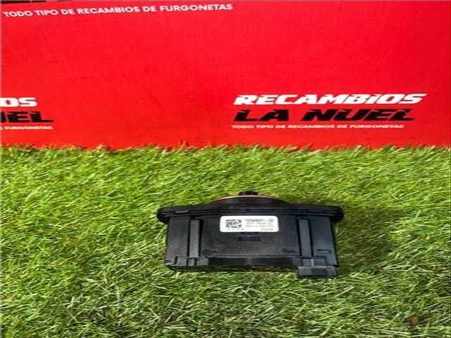 Foto 3ª: Mando Multifuncion Ford Transit 2.0 320 L1 TRANSIT TREND [2 0 LTR. - 96 KW TDCI CAT] 131CV [BKFA] (2019)