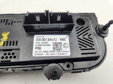 Foto 4ª: Mando Climatizador Skoda Superb ACTIVE 150CV 110KW [DTSB] (2023)