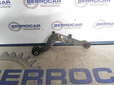 Foto 2ª: Brazo Suspension Trasero Izquierdo Toyota Rav4 2.2 D-4D CAT 150CV (2005)