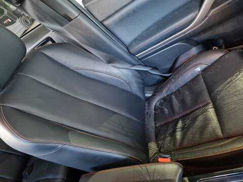 Foto 3ª: Asientos Traseros Mitsubishi Eclipse KAITEKI 4WD 163CV 120KW [4B40] (2021)