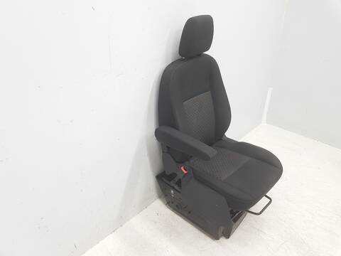 Foto 3ª: Asiento Delantero Izquierdo Ford Transit 280 L1 LIMITED (2019)