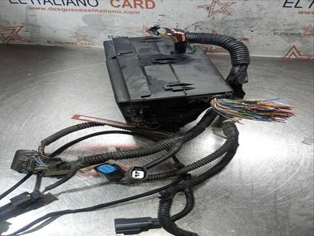 Foto 2ª: Caja Reles Fusibles Ford Focus TITANIUM 125CV 92KW [M1DD] (2015)