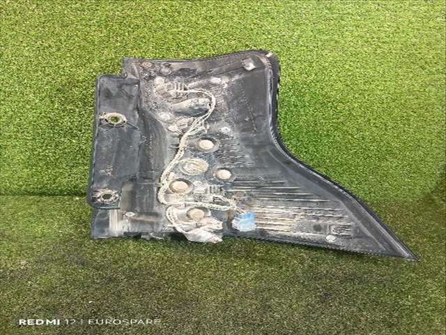 Foto 3ª: Piloto Trasero Izquierdo Toyota Land Cruiser 2.8 D-4D GRJ150 [1GDFTV] (2021)