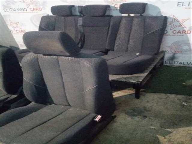 Foto 3ª: Asientos Traseros Renault Megane CONFORT AUTHENTIQUE BERLINA 113CV 83KW II BERLINA 5P [K4MT7] (2004)