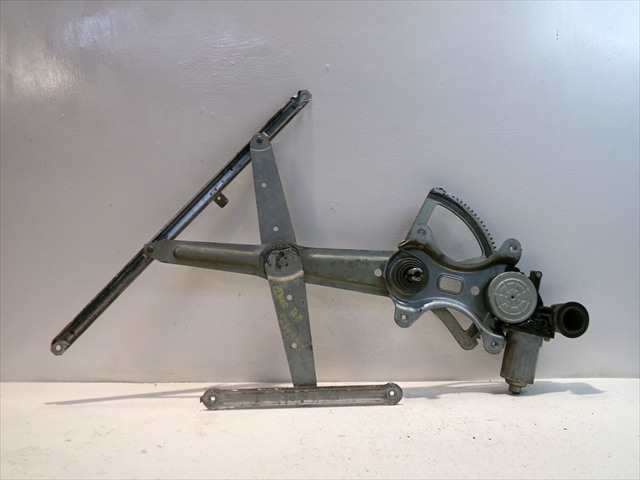 Foto 2ª: Elevalunas Eléctrico Delantero Derecho Toyota Rav4 2.0 G 2000-2005 [1AZFE] (2001)