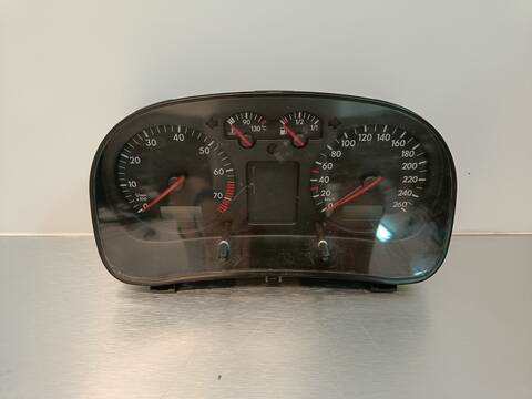 Cuadro de Instrumentos Volkswagen Golf BASICO BERLINA 105CV 77KW