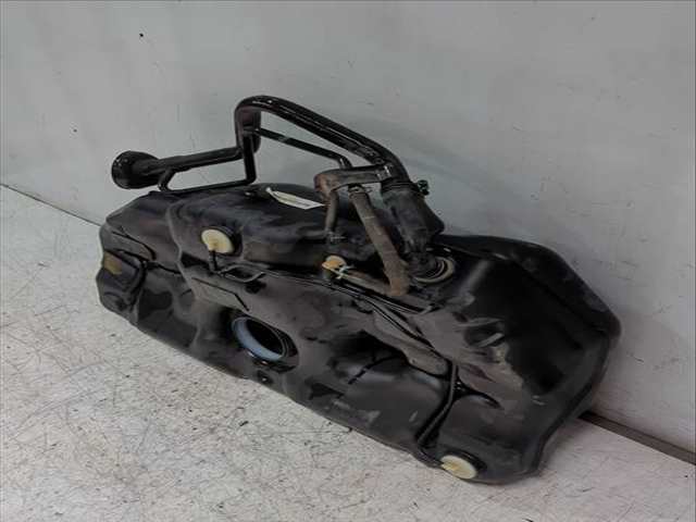 Foto 2ª: Deposito de Combustible Nissan Primera 1.6 HATCHBACK 109CV 80KW [QG16DE] (2003)