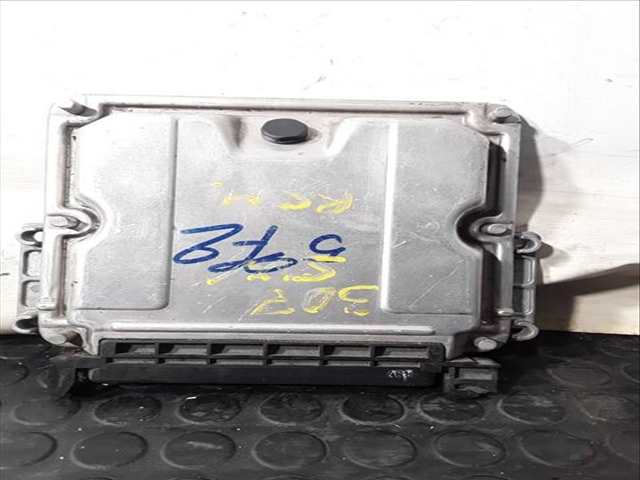 Foto 2ª: Centralita Motor ECU Peugeot 307 BREAK XR 90CV (2002)