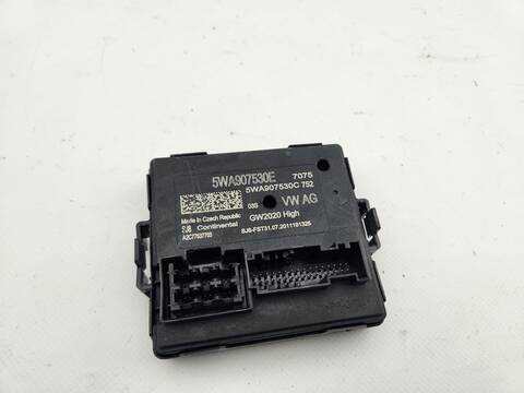 Foto 3ª: Centralita Motor ECU Skoda Octavia AMBITION 116CV 85KW [DSUD] (2020)