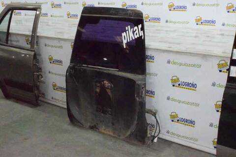 Foto 2ª: Puerta Trasera Derecha Nissan Patrol BASICO (2000)