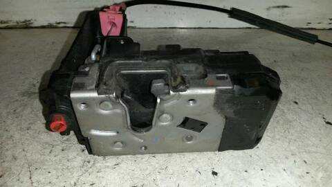 Foto 2ª: Cerradura Puerta Trasera Derecha Opel Zafira 1.9 CDTI 120CV 88KW [Z19DT] (2005)