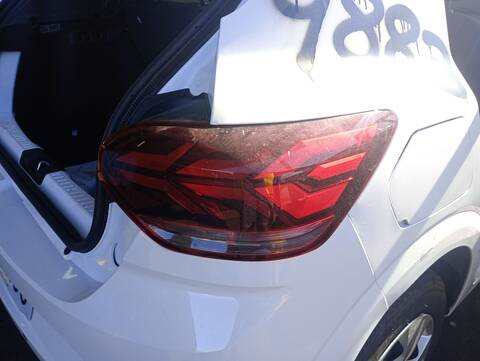 Foto 2ª: Piloto Trasero Derecho Dacia Sandero EXPRESSION 91CV 67KW [H4D 470] (2024)