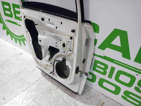 Foto 3ª: Puerta Trasera Izquierda Citroen C4 COLLECTION 90CV [9HXDV6ATED4] (2004)