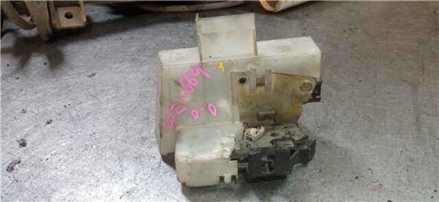 Cerradura Puerta Delantera Derecha Renault Megane 1.6E ALIZE [1.6 LTR. - 66 KW] I CLASSIC (LA0)(1996-_)