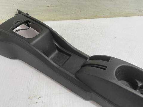 Foto 2ª: Consola Central Peugeot 207 CONFORT 90CV [9HXDV6ATED4] (2006)