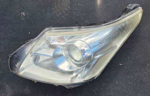 Faro Izquierdo Toyota Avensis ADVANCE 126CV 93KW
