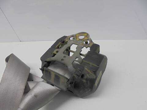 Foto 3ª: Cinturón Trasero Derecho Nissan Micra 1.2 CAT 80CV 59KW [CR12] (2004)