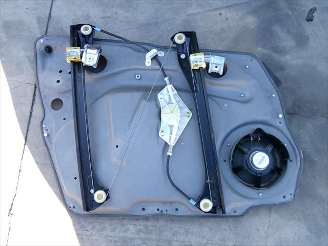 Foto 2ª: Elevalunas Eléctrico Delantero Derecho Mercedes Clase B 200 2.0 CDI W245,2005-2008 (2006)