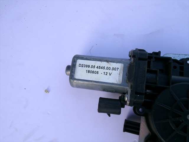Foto 2ª: Elevalunas Eléctrico Delantero Izquierdo Mitsubishi Montero 2.8 TD 1992-1995 [4M40] (1994)