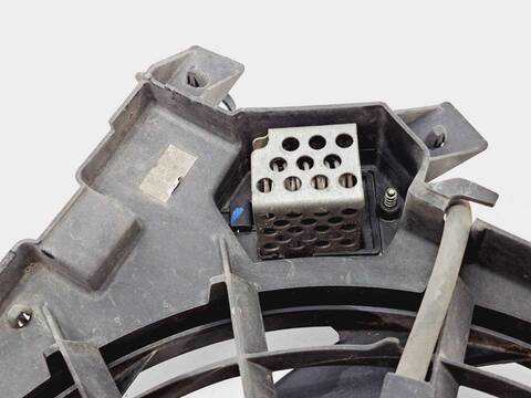 Foto 2ª: Electroventilador Aire Acondicionado Opel Zafira COSMO 120CV 88KW [Z19DT] (2006)