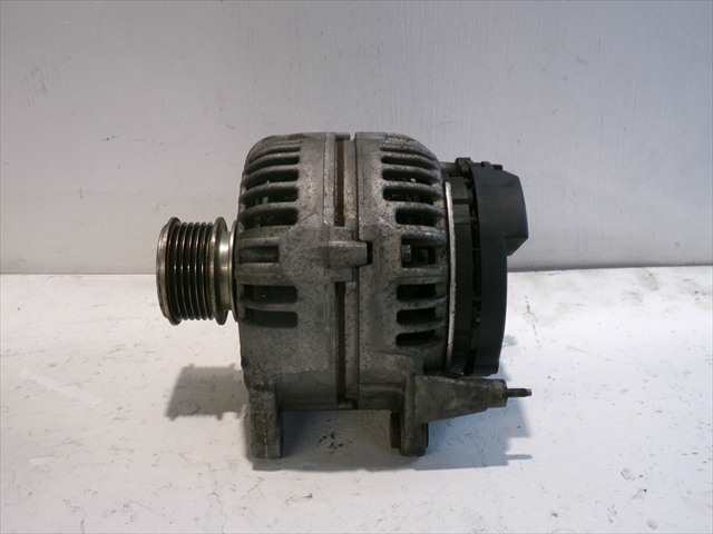 Foto 2ª: Alternador Seat Ibiza 1.6 TDI MODELO 6J,2008-2012 [CAY] (2011)