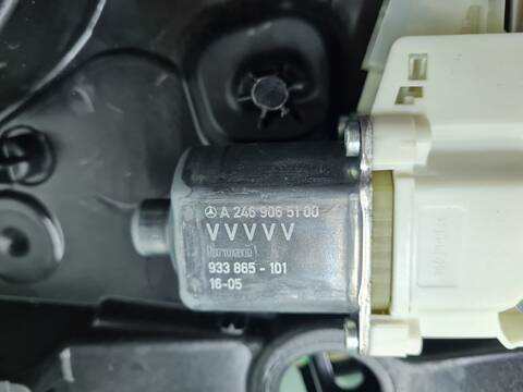 Foto 4ª: Elevalunas Eléctrico Delantero Izquierdo Mercedes Clase G 230 GLA 200 CDI 156.908) 136CV 100KW [651930] (2016)