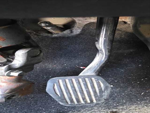 Foto 2ª: Pedal Freno Ford Kuga TREND 140CV 103KW (2010)