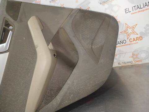 Foto 3ª: Tapizados Cartoneras Audi Q5 2.0 TDI 125KW) 170CV [CGLB] (2010)